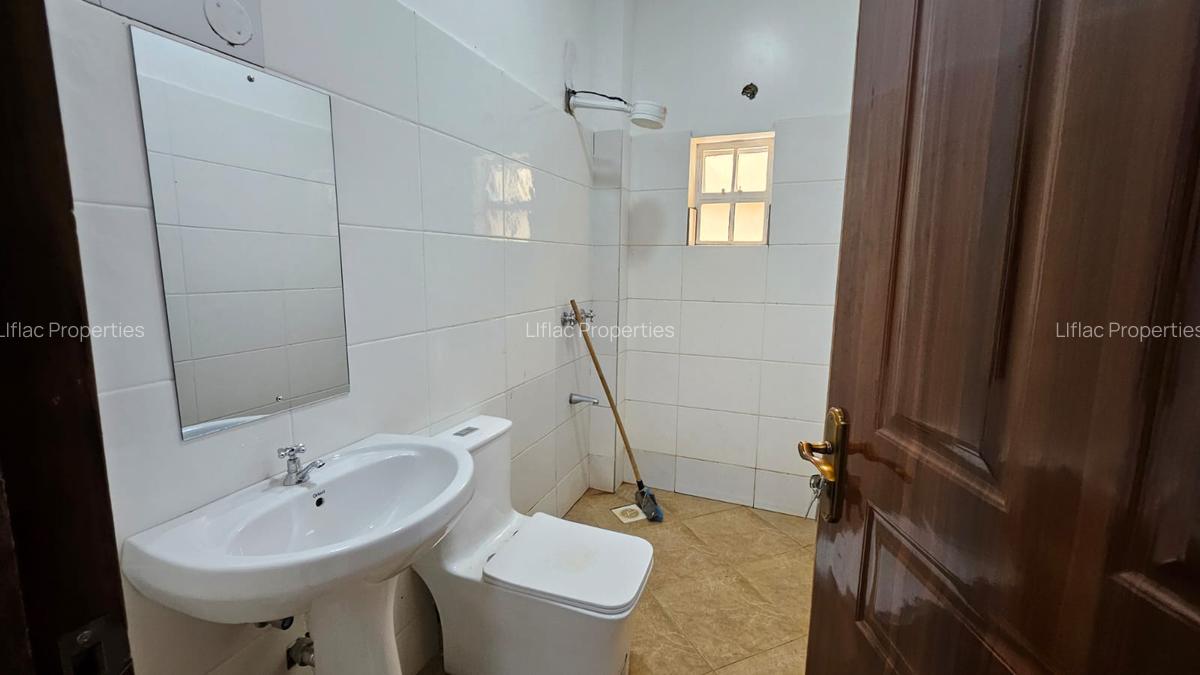 2 Bed House with En Suite in Runda - 8