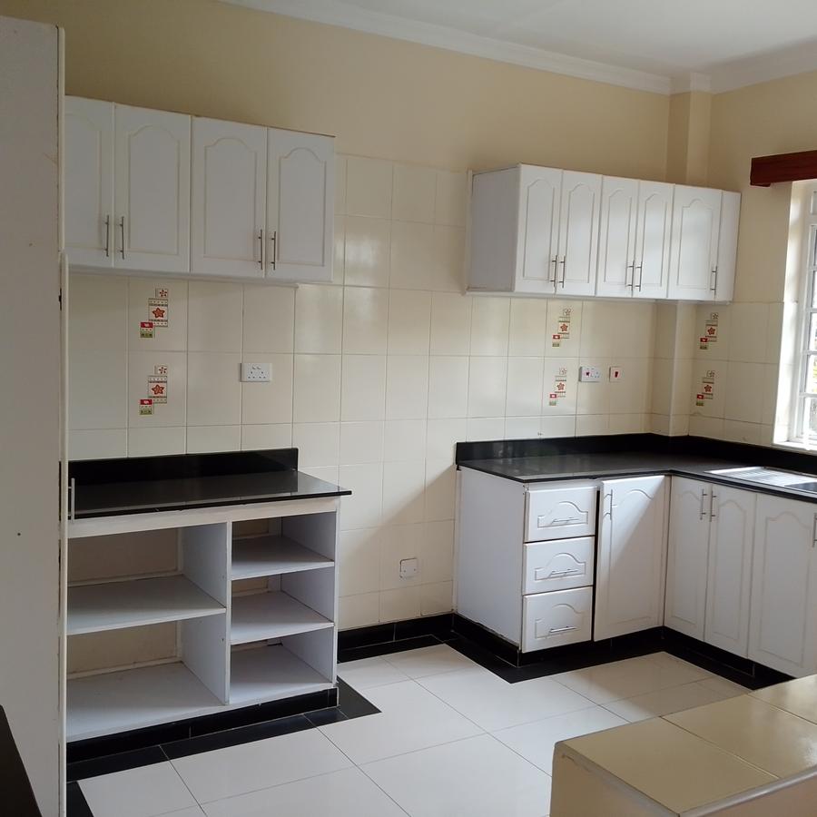 2 Bed House with En Suite at Hardy Area - 4