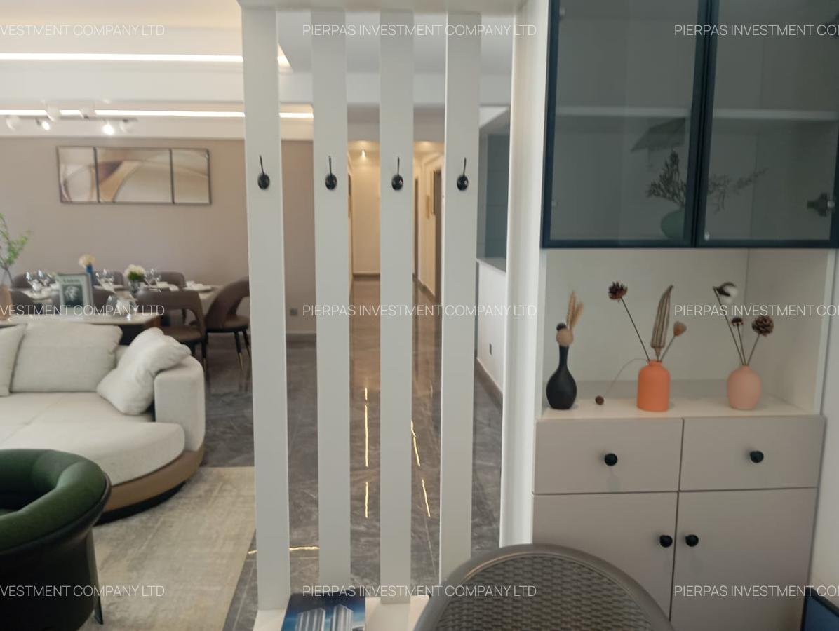 Serviced 4 Bed Apartment with En Suite in Kileleshwa - 19