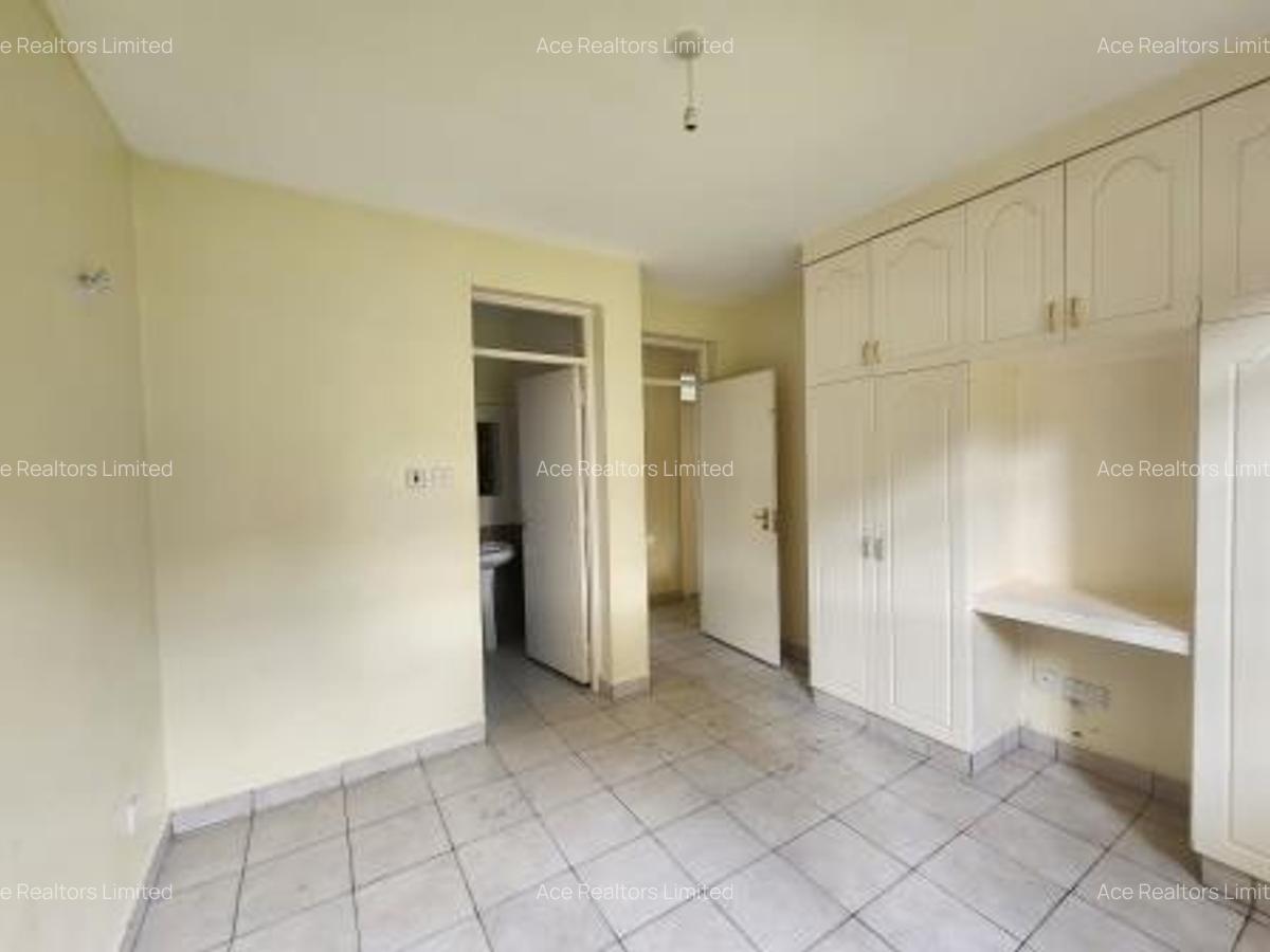 3 Bed Apartment with En Suite at Embakasi - 7