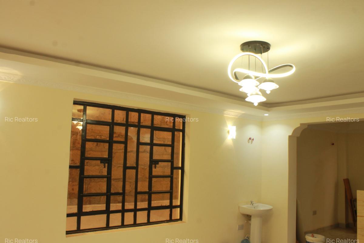 4 Bed Townhouse with En Suite at Magadi Road - 5