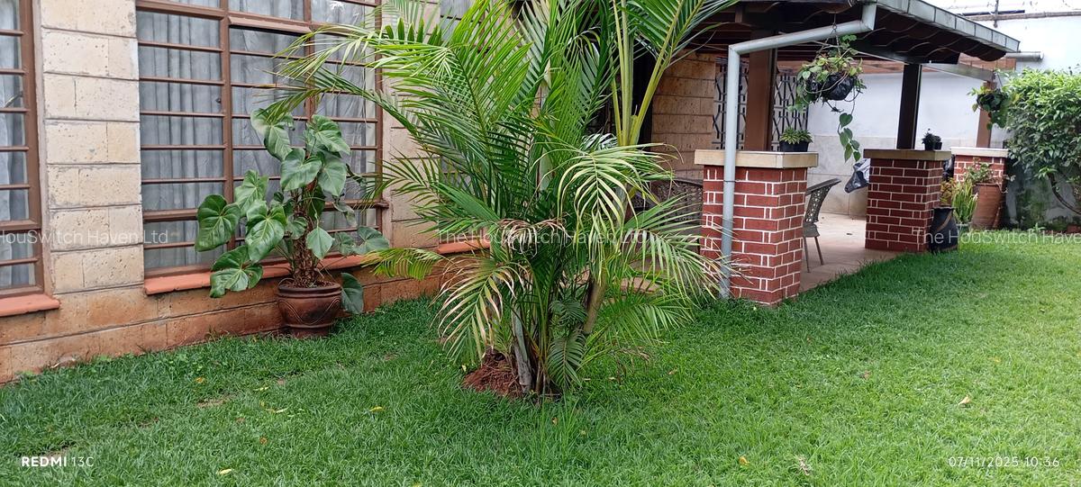 5 Bed Townhouse with En Suite at Off Kabasirian Road - 2