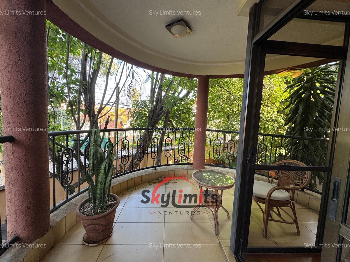 2 Bed Apartment with En Suite at Statehouse Rd - 13