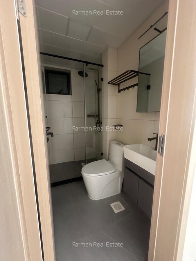 3 Bed Apartment with En Suite in Westlands Area - 16