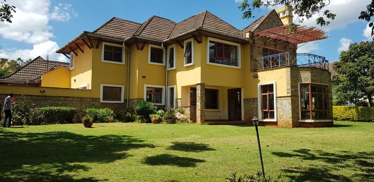 5 Bed House with En Suite in Runda - 20