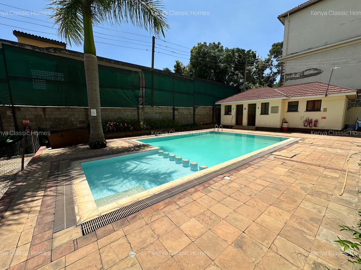 2 Bed Apartment with En Suite at Kilimani - 13