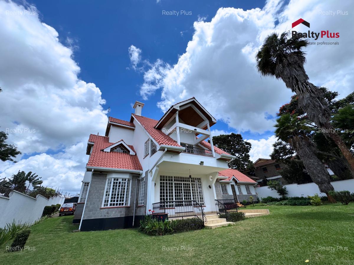 5 Bed Townhouse with En Suite at Mimosa - 2