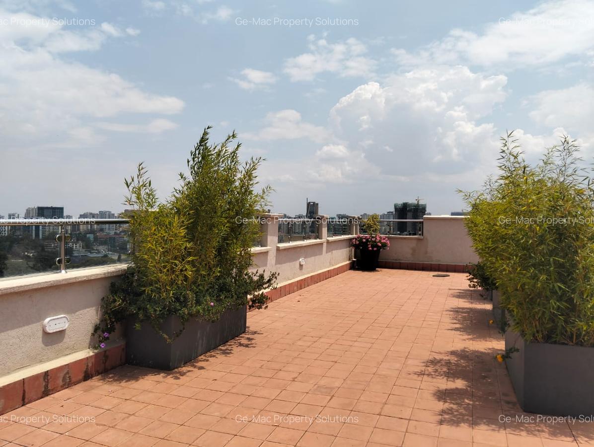 3 Bed Apartment with En Suite in Lavington - 6