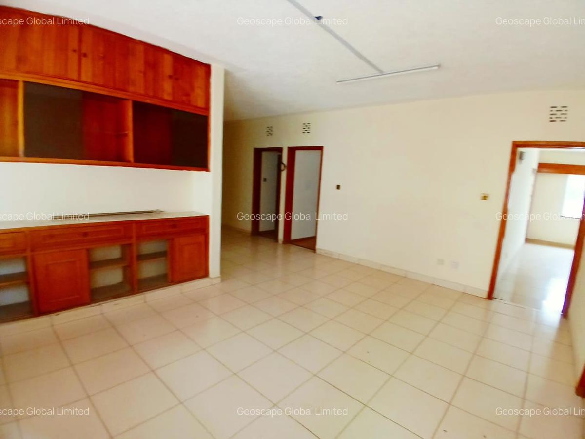 Commercial Property with Parking in Westlands Area - 4