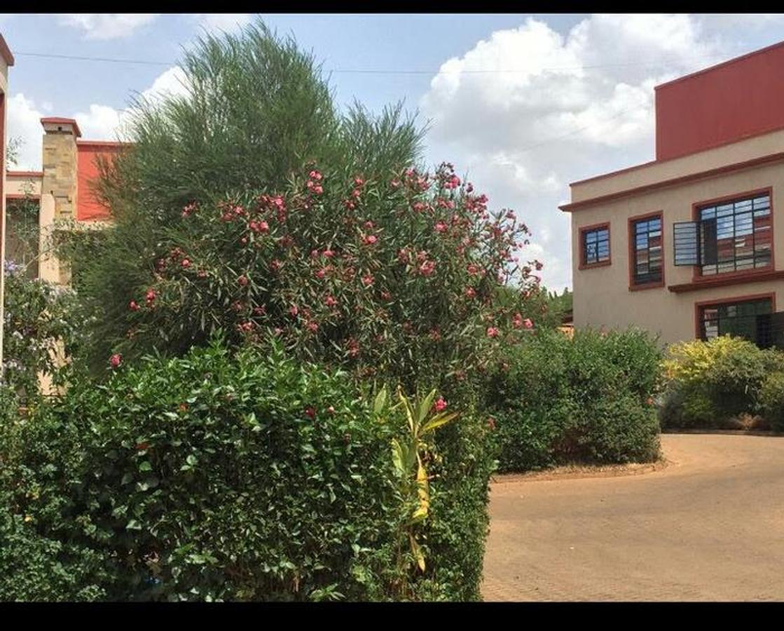 4 Bed House with En Suite at Off Kiambu Road - 6