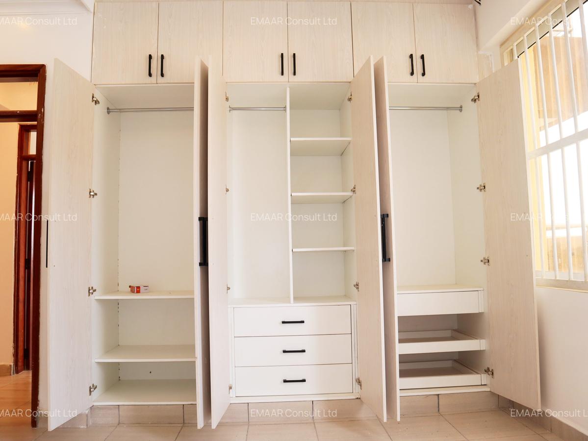 4 Bed Apartment with En Suite at Batubatu Gardens - 8