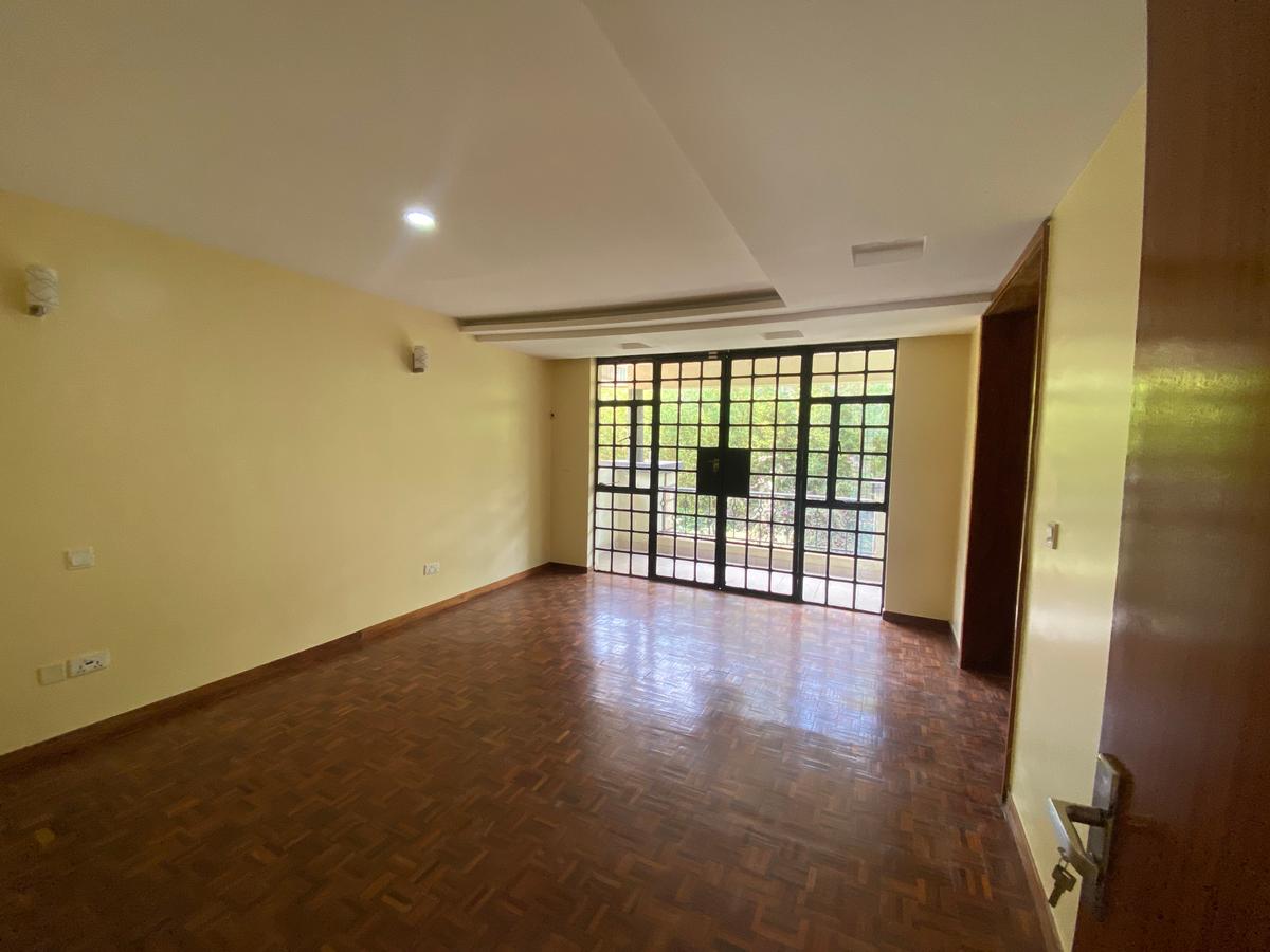 4 Bed Townhouse with En Suite in Kitisuru - 20