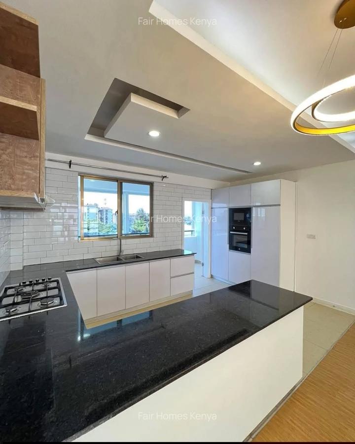 4 Bed Apartment with En Suite at Hatheru Road - 1