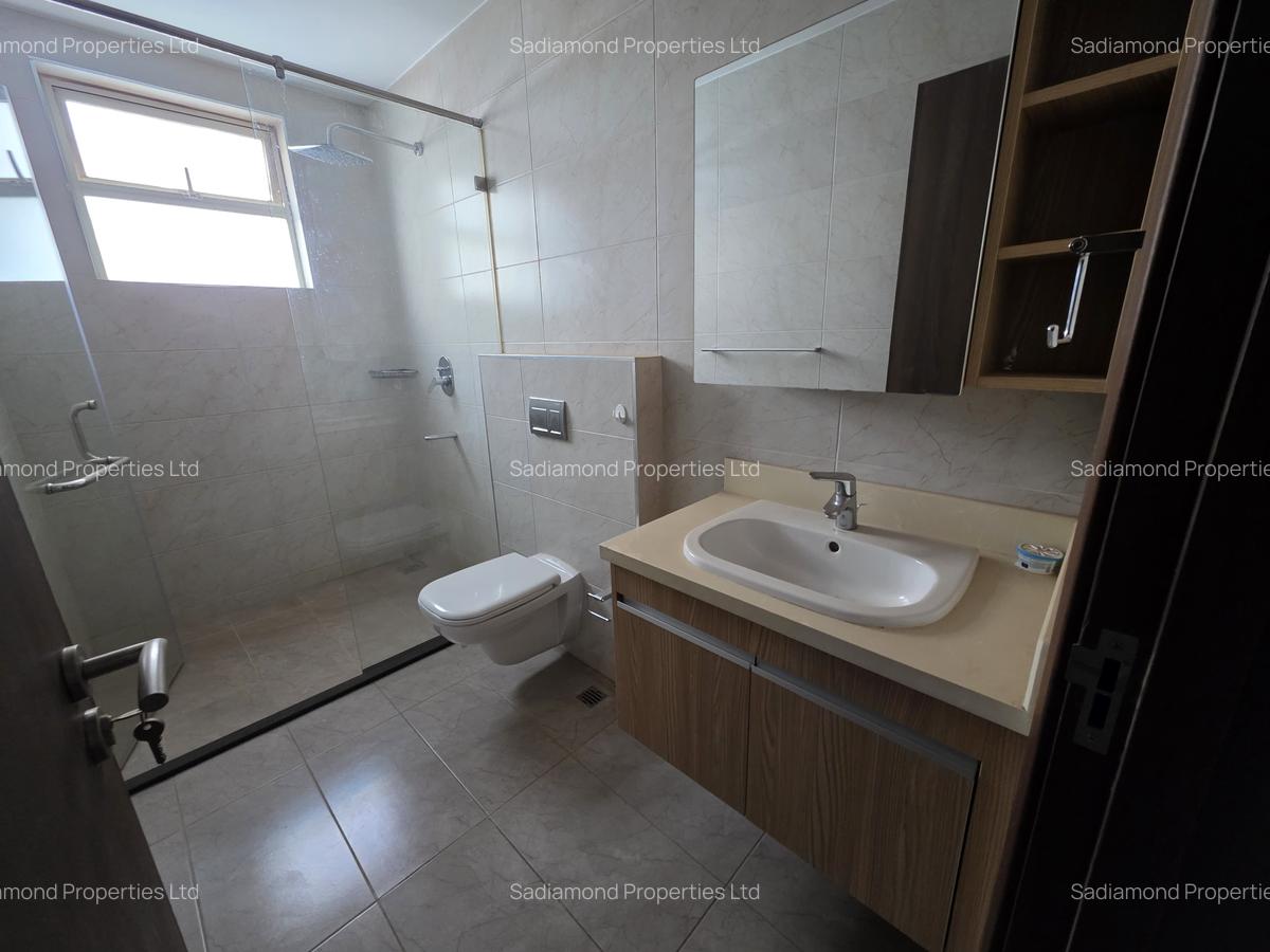 Furnished 3 Bed Apartment with En Suite in General Mathenge - 6