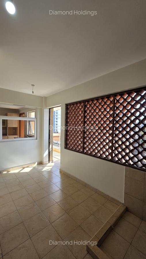 4 Bed Apartment with En Suite at Parklands - 4