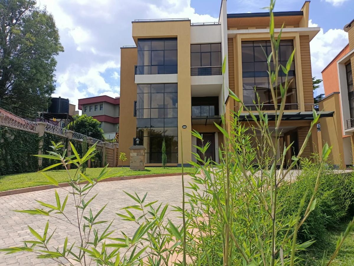 5 Bed Townhouse with Staff Quarters in Lavington - 1