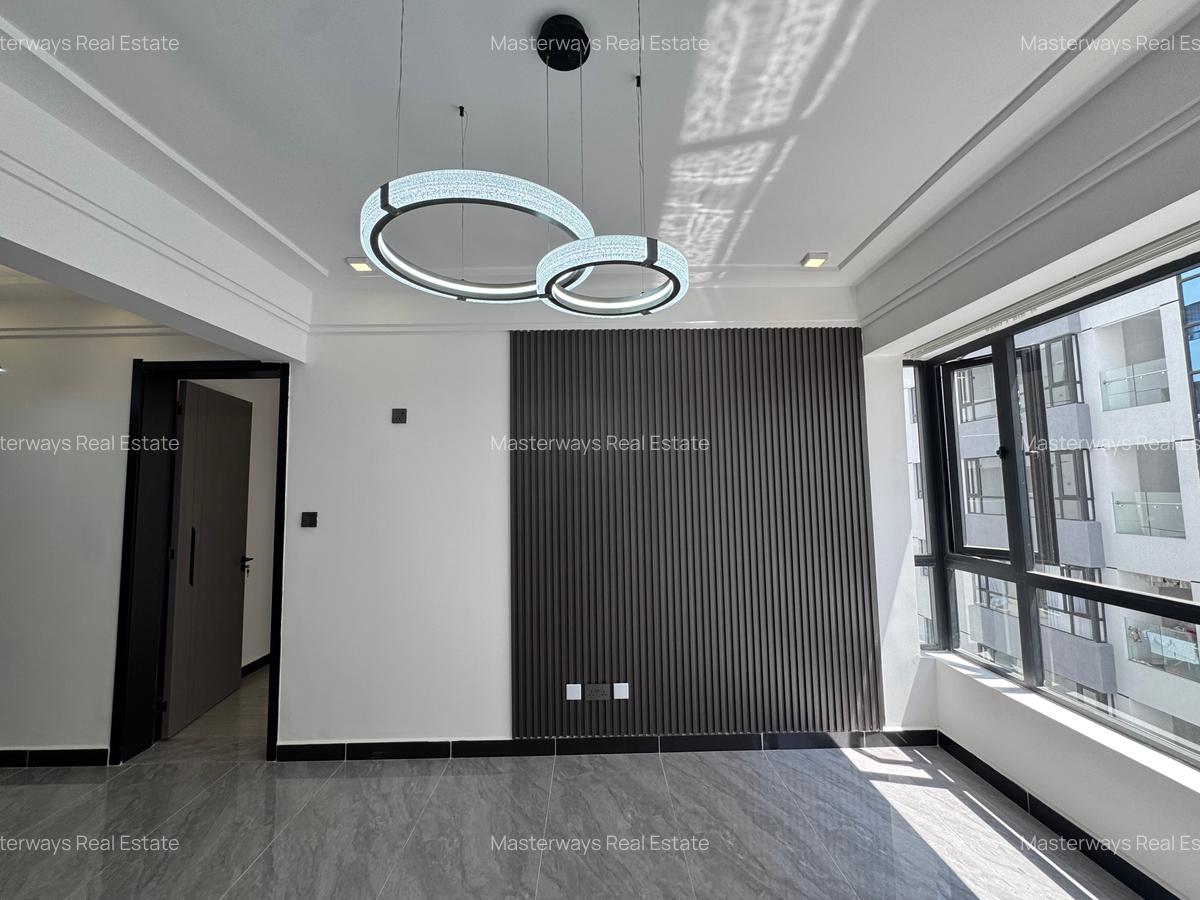 2 Bed Apartment with En Suite in Lavington - 10