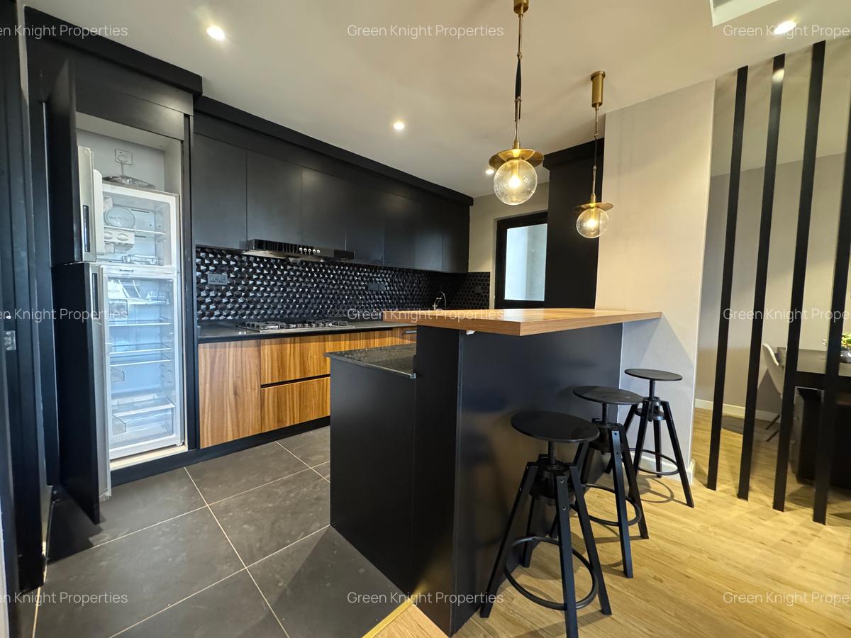 Serviced 2 Bed Apartment with En Suite in Westlands Area - 15