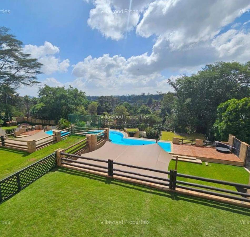 6 Bed Villa with En Suite in Lavington - 4