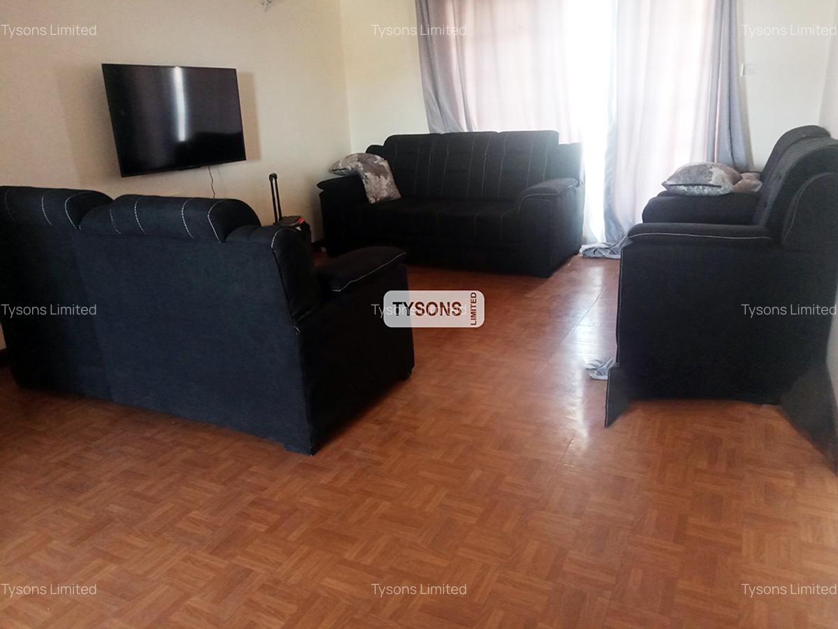 3 Bed Apartment with En Suite in Embakasi - 2