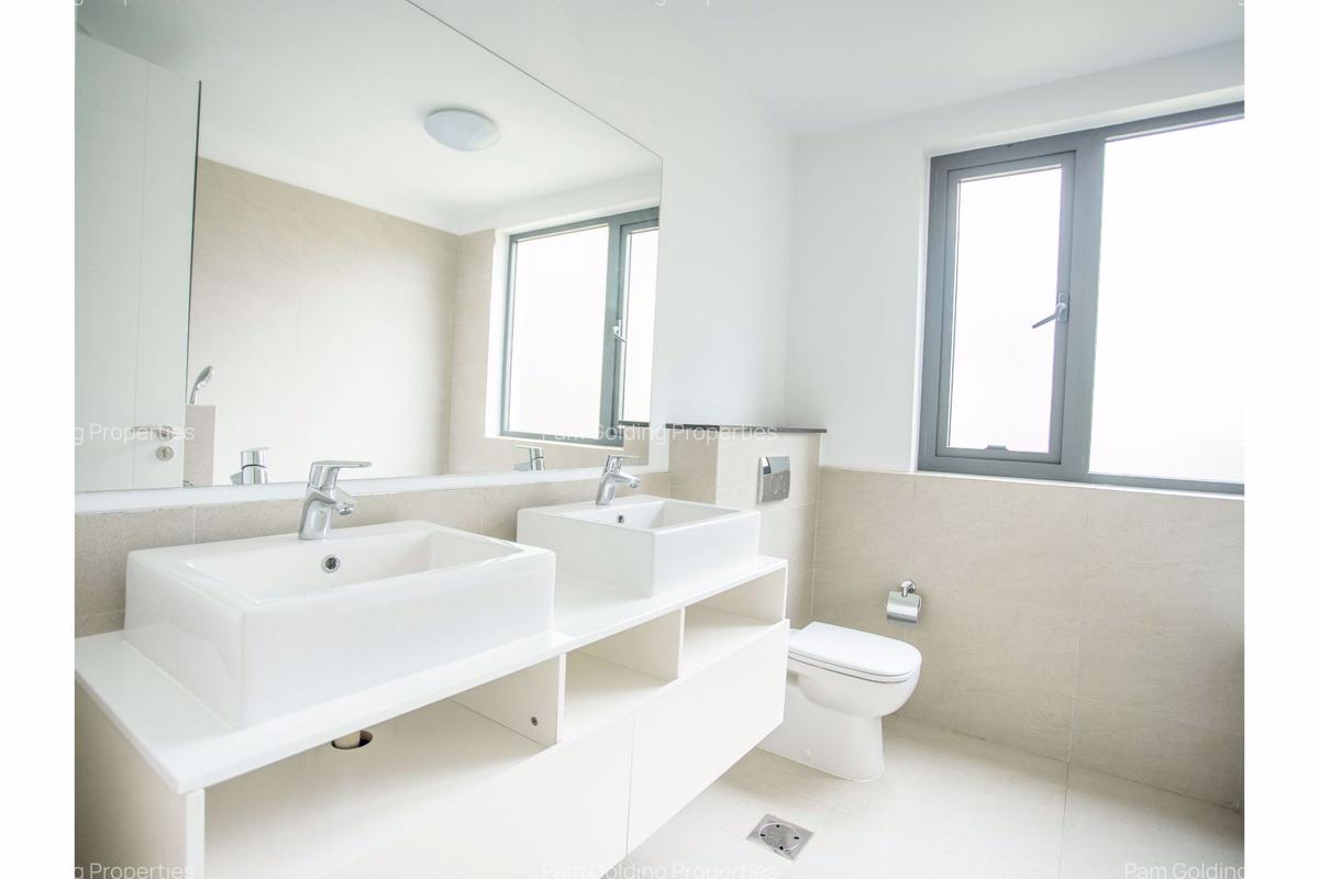 4 Bed Townhouse with En Suite in Thika Road - 7