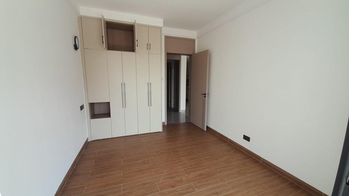 3 Bed Apartment with En Suite in Kilimani - 12