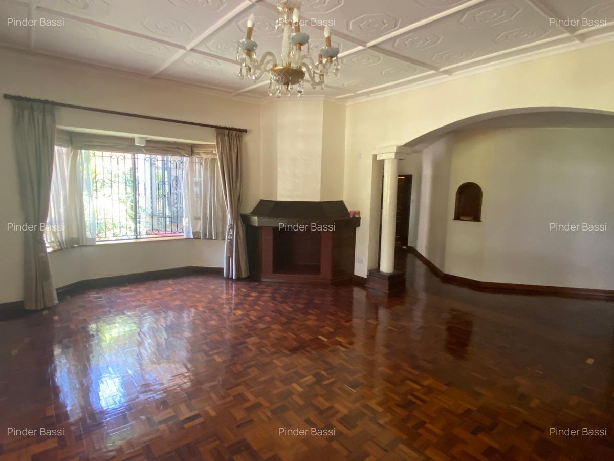 5 Bed House with En Suite at Opp. American Embassy - 13