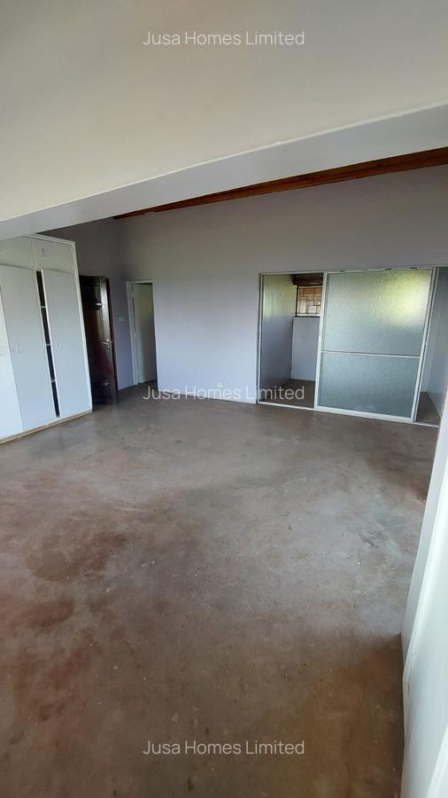 5 Bed House with En Suite in Rironi - 8