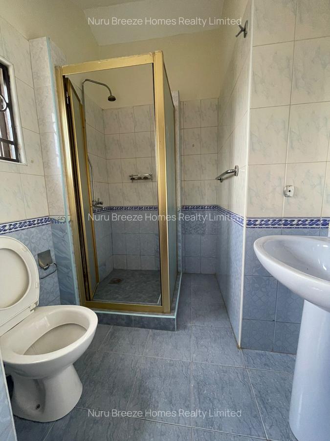 4 Bed Townhouse with En Suite in Lavington - 3