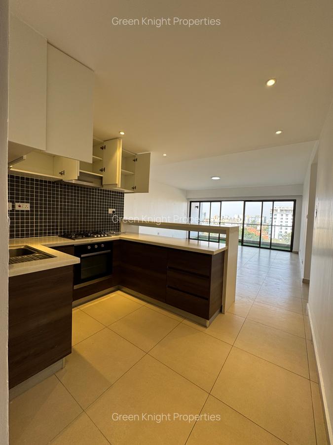 Serviced 2 Bed Apartment with En Suite in Lavington - 14