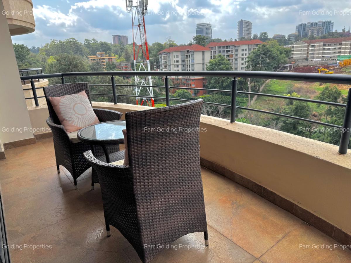 Furnished 3 Bed Apartment with En Suite in Riverside - 13