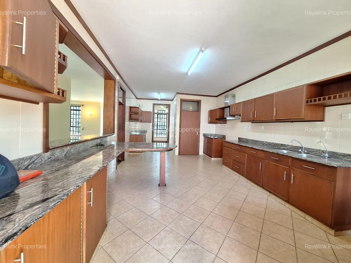 5 Bed House with En Suite at Muthaiga - 10