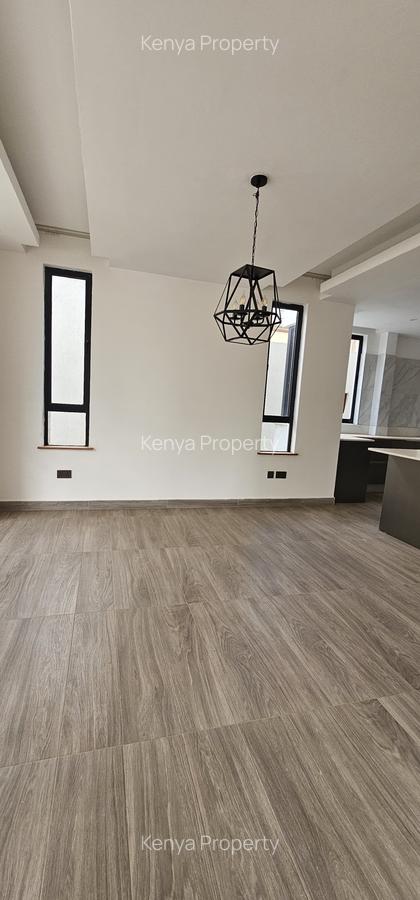 5 Bed Townhouse with En Suite at Off James Gichuru Road - 19