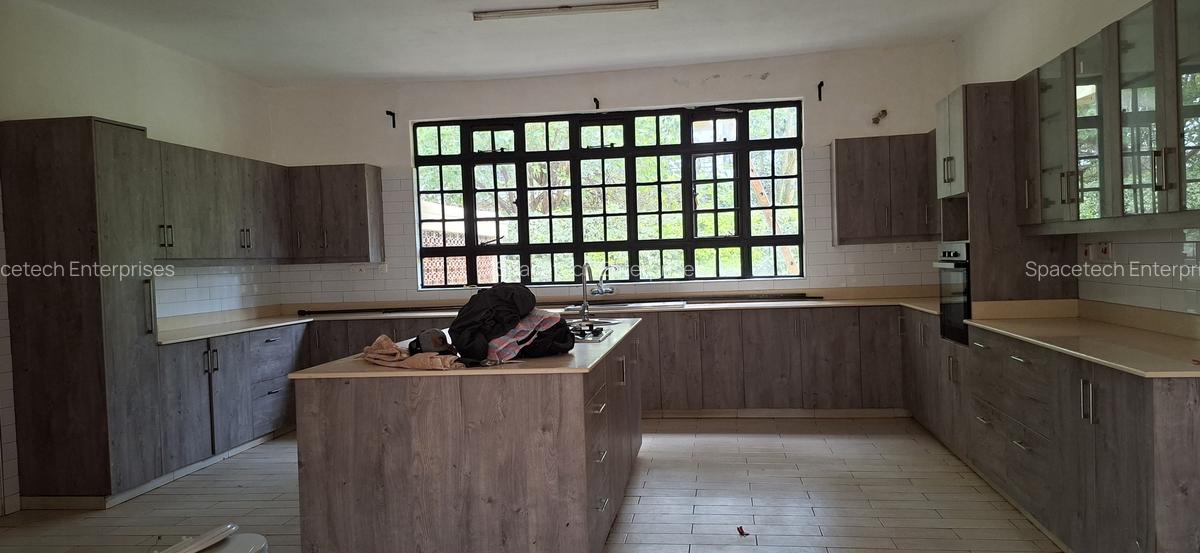 5 Bed House with En Suite in Karen - 9