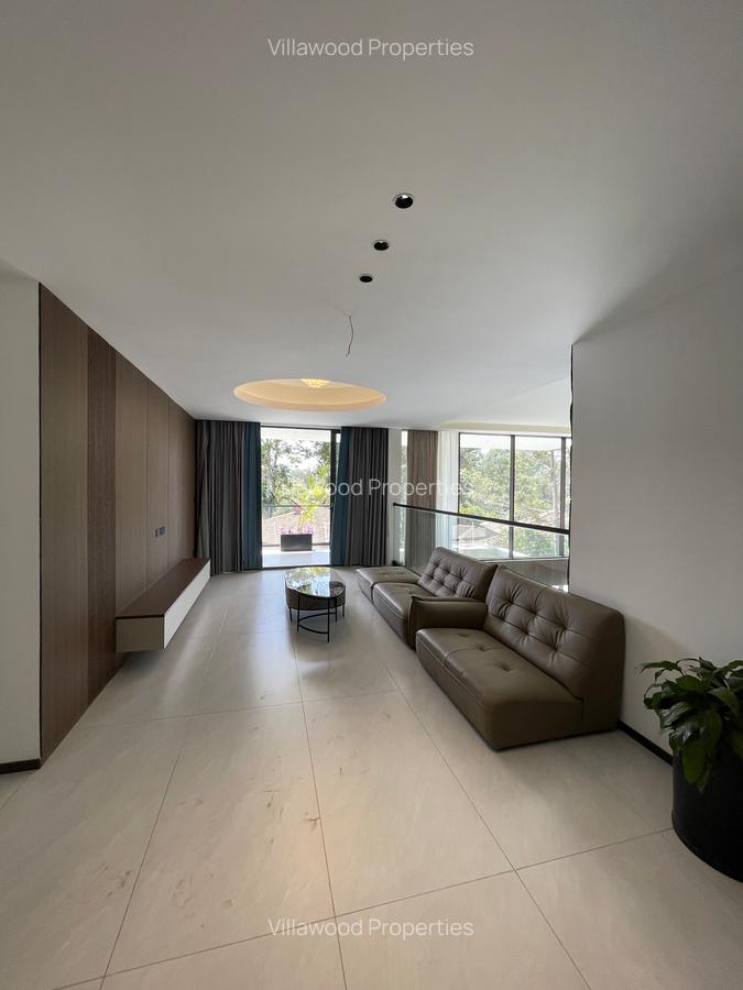 5 Bed Villa with En Suite in Lavington - 19