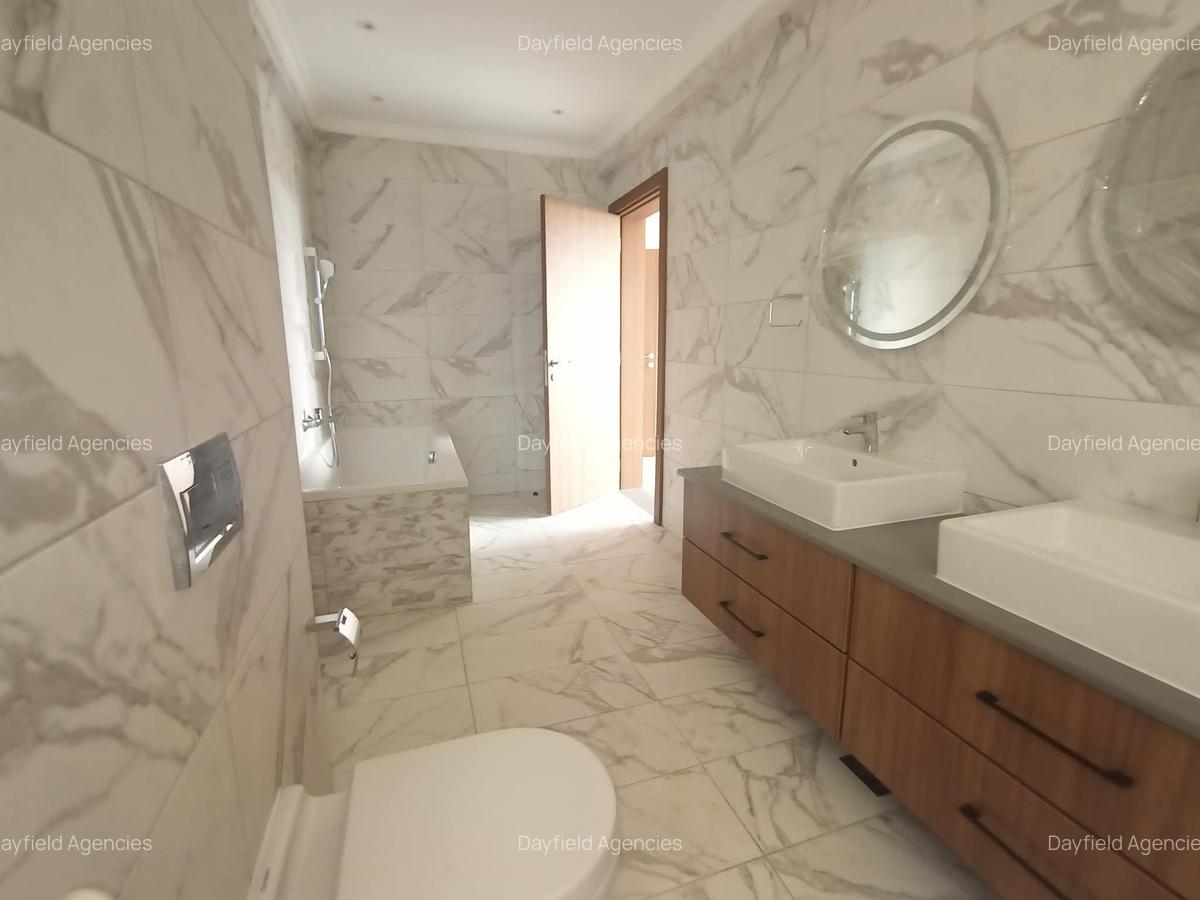 3 Bed Apartment with En Suite at Raphta Road - 7