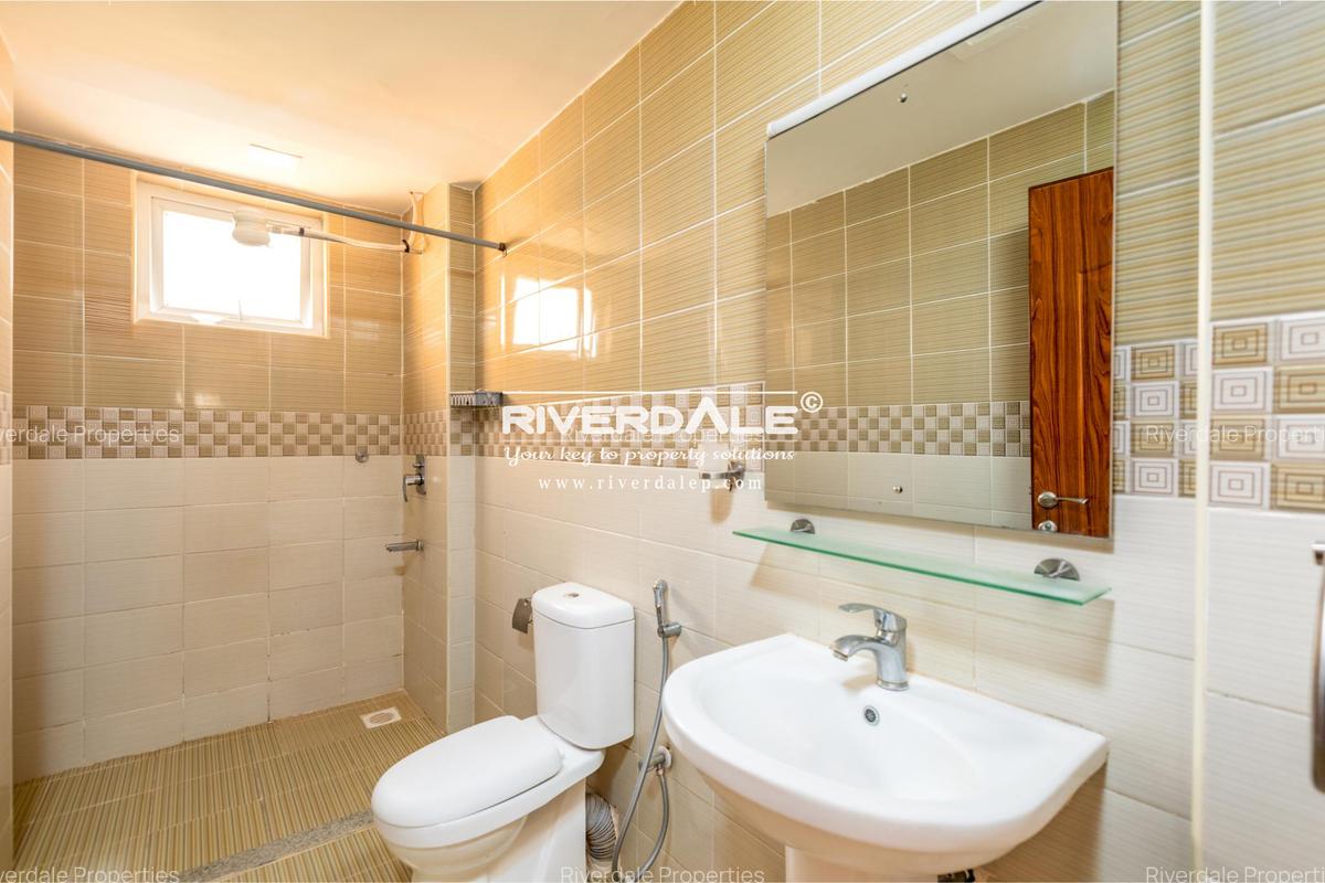 3 Bed Apartment with En Suite in Kilimani - 9