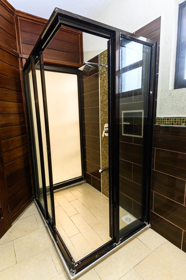 4 Bed Apartment with En Suite in Nyali Area - 10