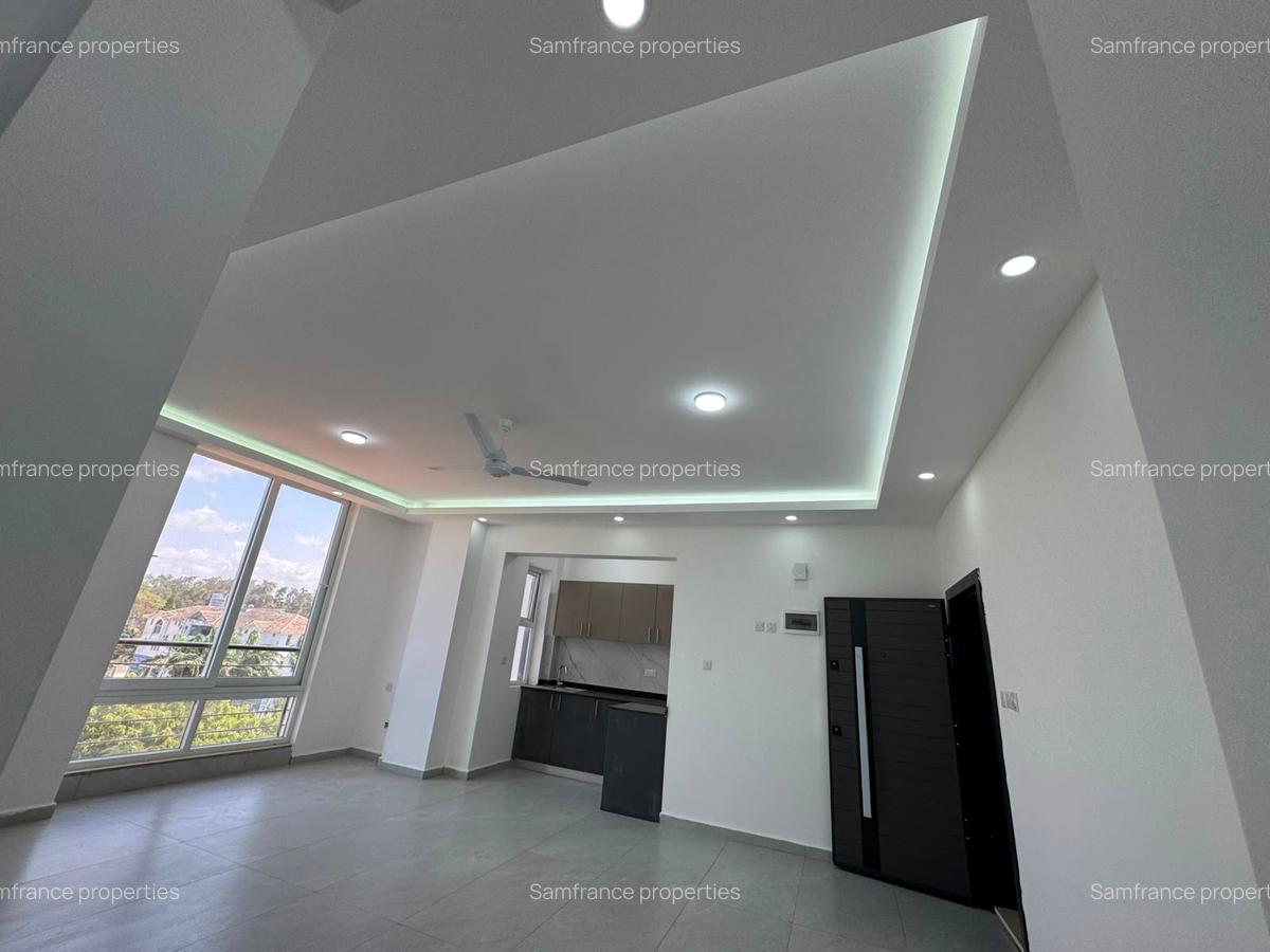 Serviced 1 Bed Apartment with En Suite at 1St Avanue - 7