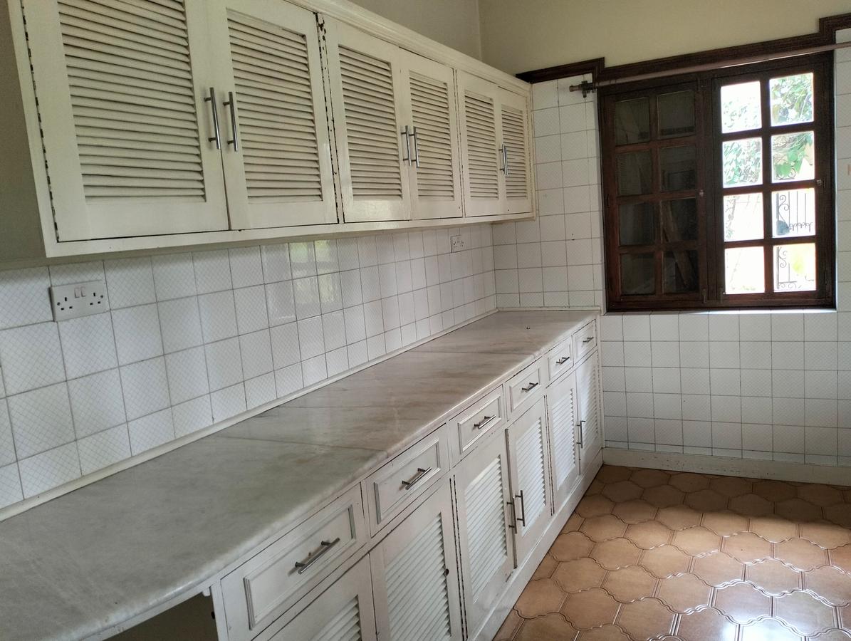 5 Bed House with En Suite in Kileleshwa - 7