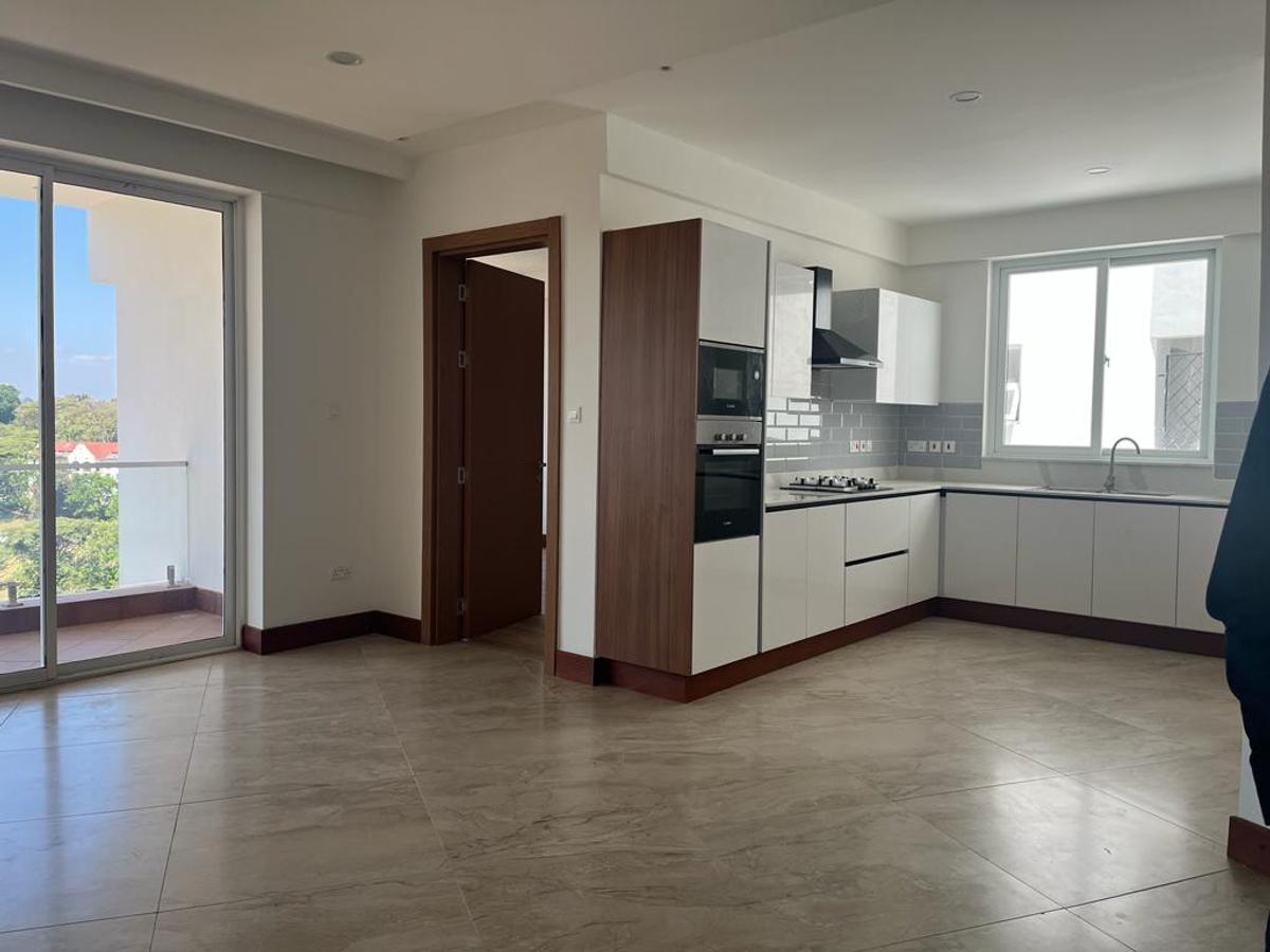 2 Bed Apartment with En Suite in Muthaiga - 3