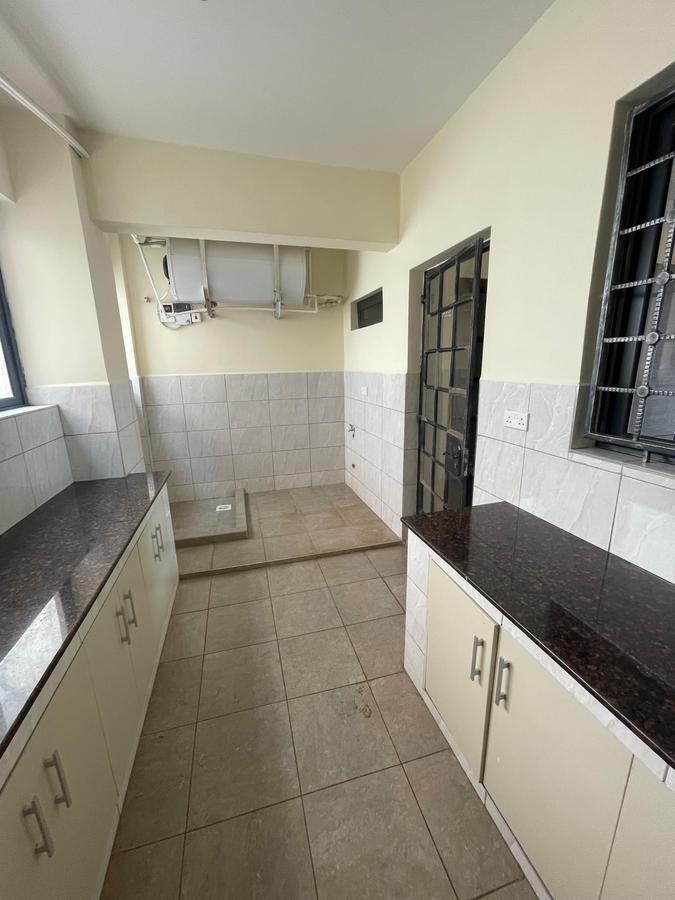 3 Bed Apartment with En Suite at Off City Park Drive - 9