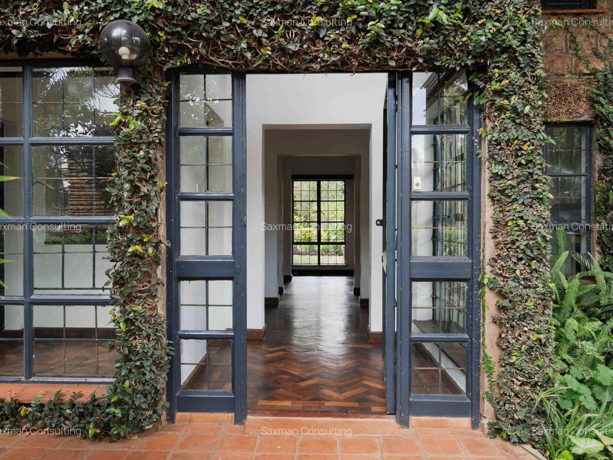 3 Bed House with Staff Quarters in Nyari - 9