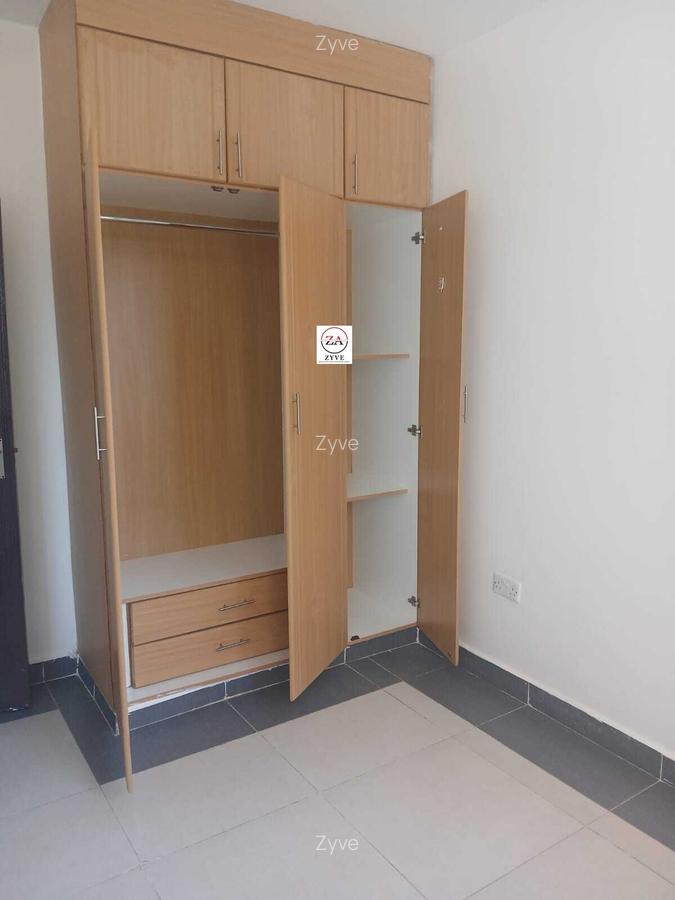 2 Bed Apartment with En Suite at Lavington - 12