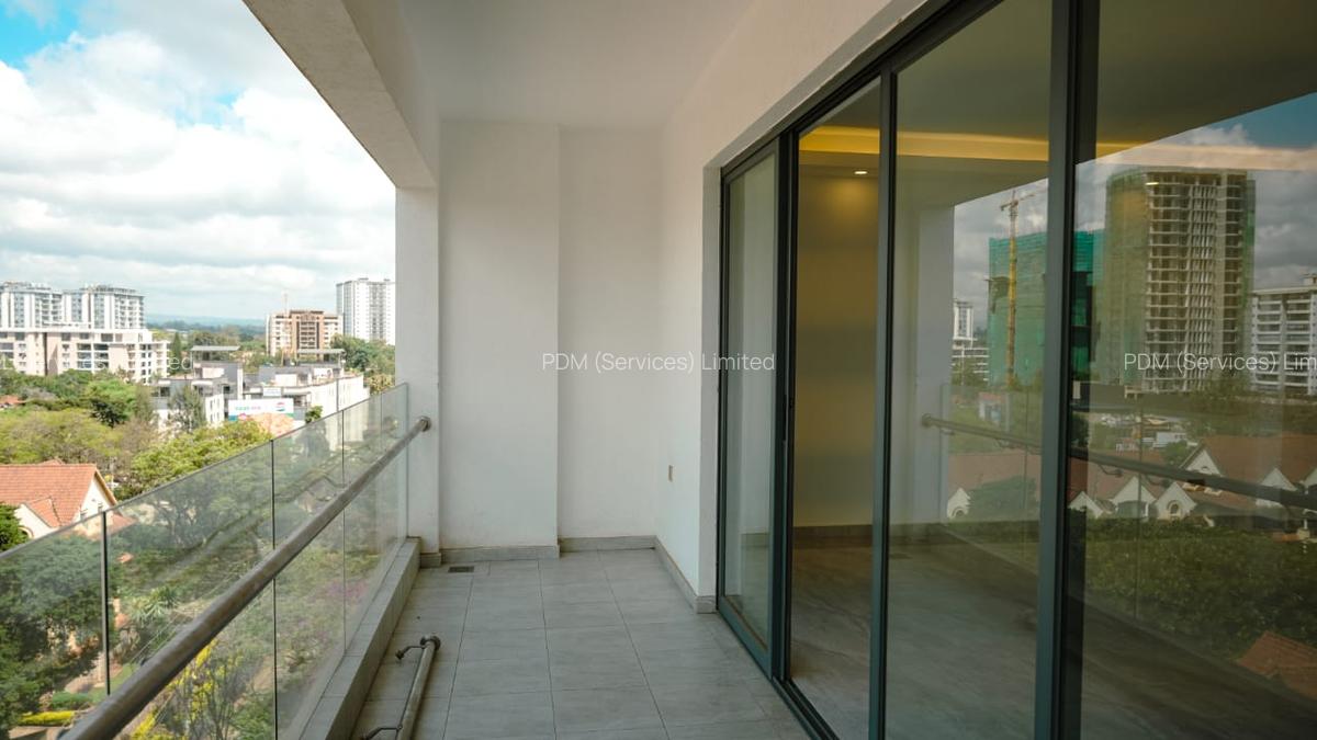 4 Bed Apartment with En Suite at Ole Dume Road - 13