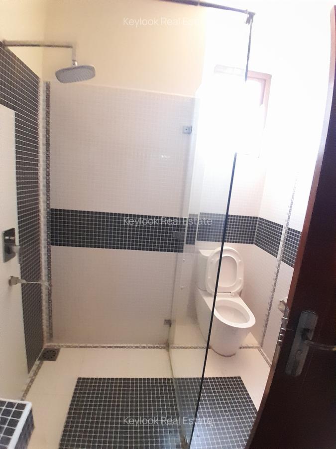 4 Bed Apartment with En Suite at Lavington - 3