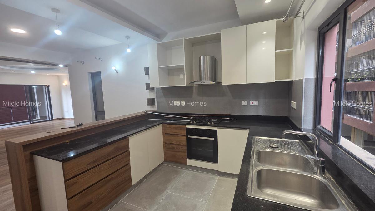 Serviced 3 Bed Apartment with En Suite at Mandera Road - 3