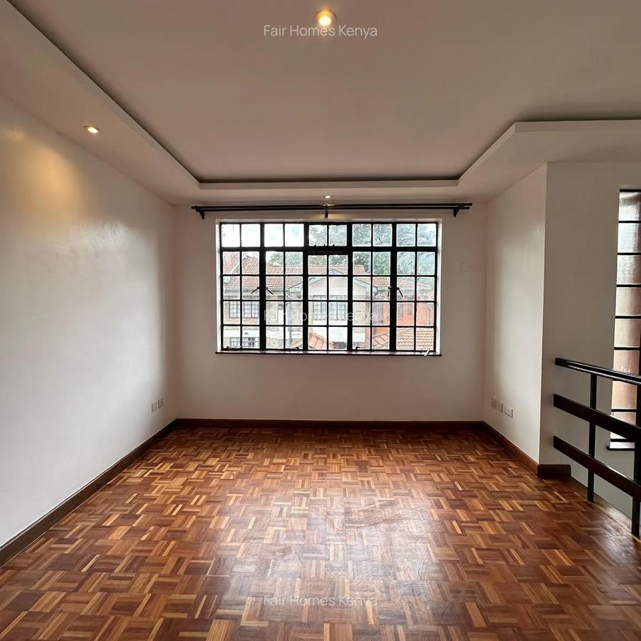 4 Bed Townhouse with En Suite at James Gichuru - 8