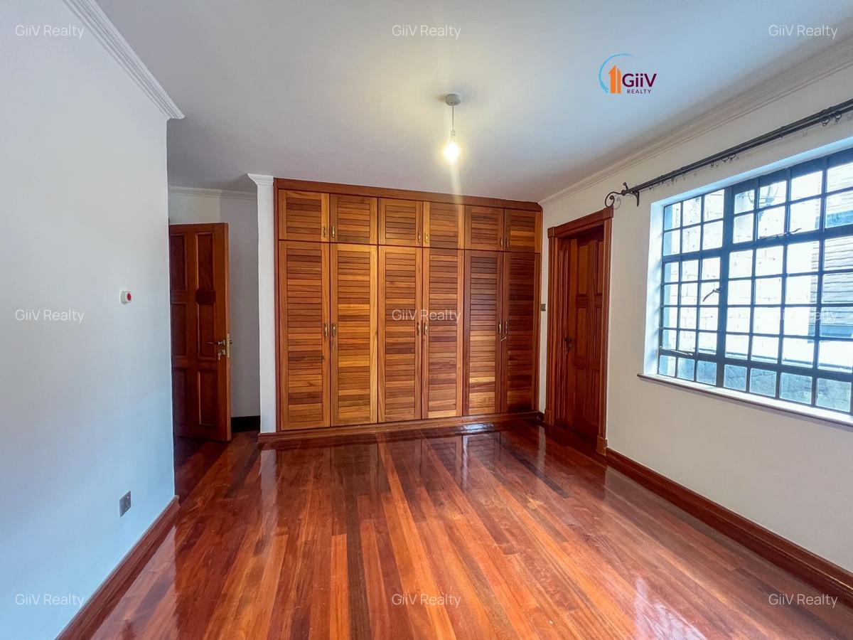 4 Bed Townhouse with Staff Quarters in Spring Valley - 14