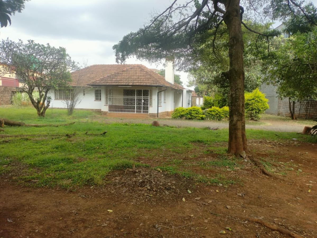 Residential Land at Suitable For Residential And Commercial Development A Stone Throw From Sarit Center - 2